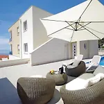 Family-friendly With Swimming Pool - 19147 Apartament Makarska
