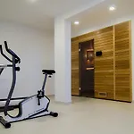 Apartament Family-friendly With Swimming Pool - 19147 *