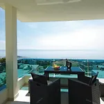 Family-friendly With Swimming Pool - 19147 Makarska