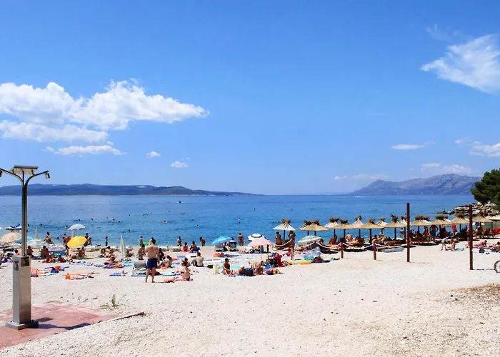 Family-friendly With Swimming Pool - 19147 Apartment Makarska