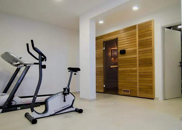 Apartment Family-friendly With Swimming Pool - 19147 *