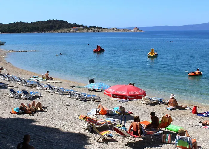 Appartamento Family-friendly With Swimming Pool - 19147